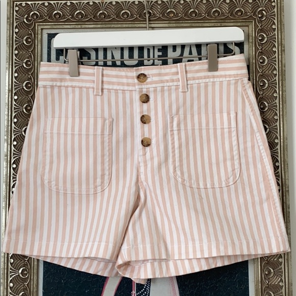 Gap High Waisted Blush Shorts NWOT - Picture 1 of 6